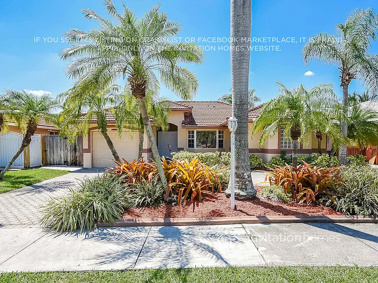 14872 SW 176th St — Photo 3