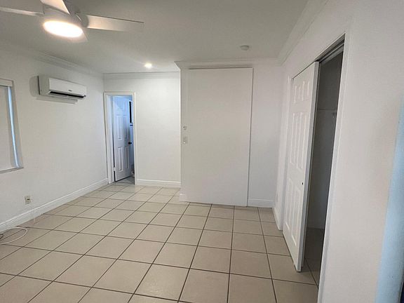 5th image of 5907 N Ocean Dr #2