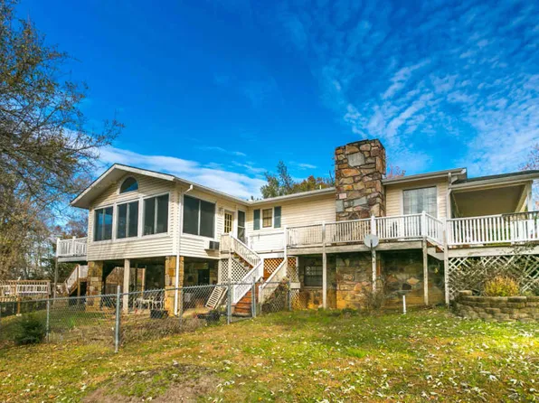 212 Overlook Dr, Sevierville, TN 37876