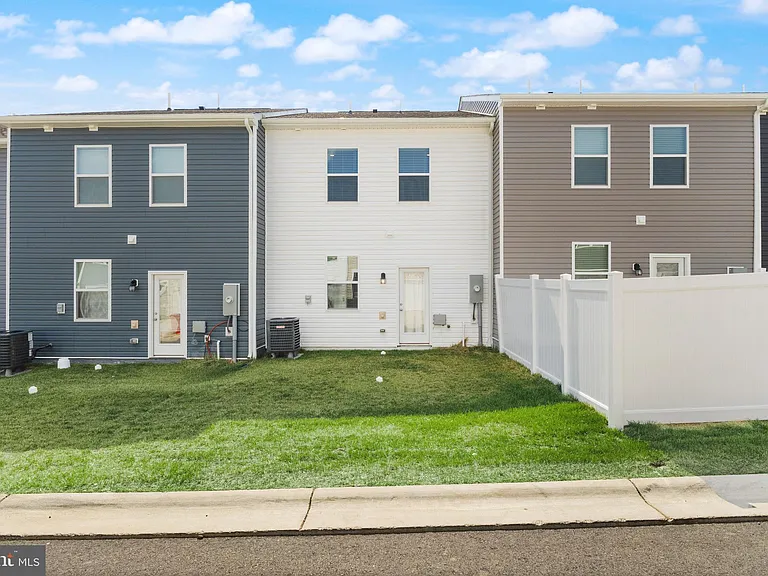 138 Willett Hollow St — Photo 42