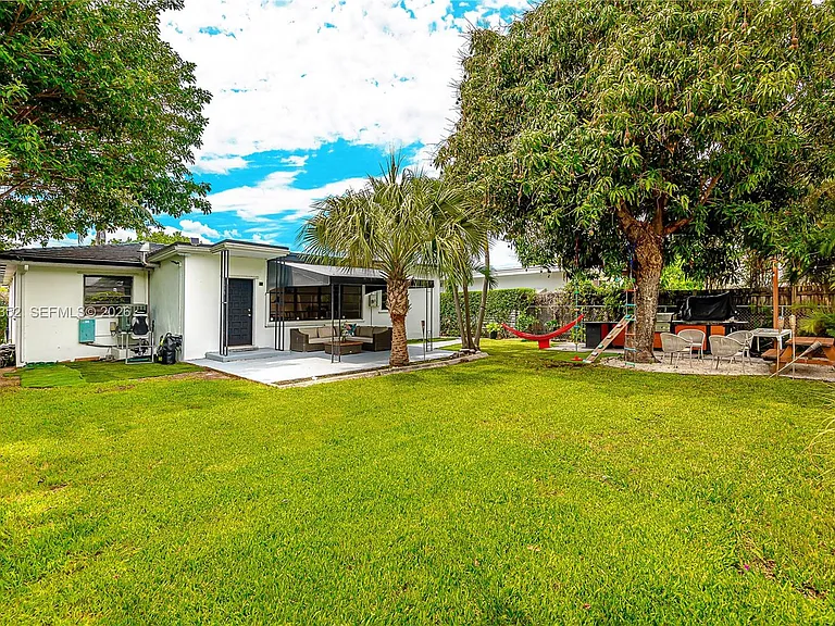 365 Fairway Dr — Photo 42