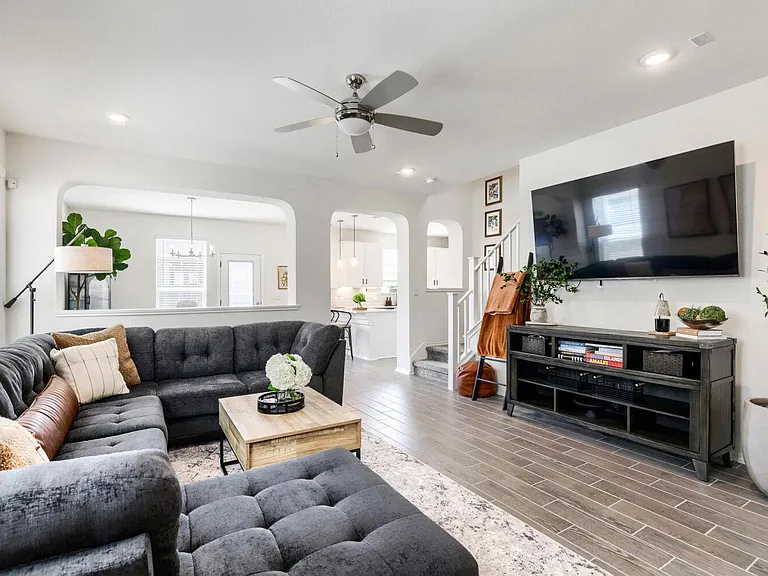 6504 Albany Sleigh Dr — Photo 6