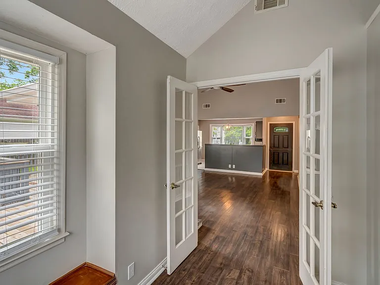 125 Agee Cir E — Photo 12
