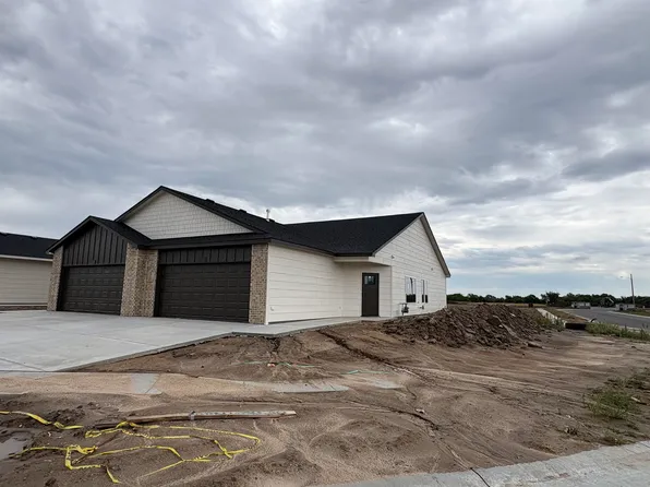 2928 W Denene St Units 100 & 200, Wichita, KS 67215