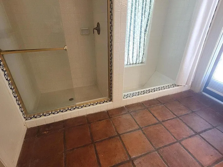 220 E Aster Dr — Photo 20