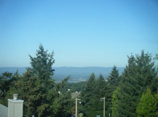 2001 Bluesage Ct, Santa Rosa, CA 95403