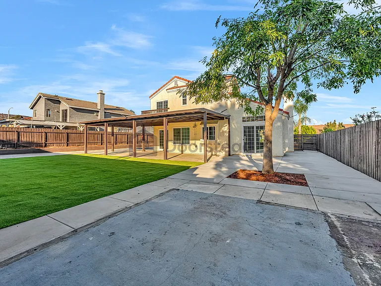 26150 Coronada Dr — Photo 51