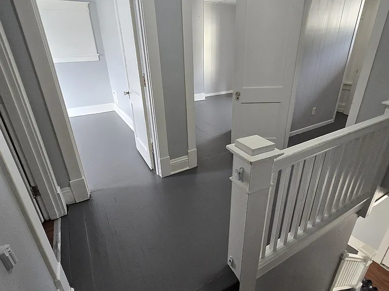 425 Monroe St #4 — Photo 13