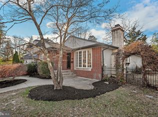 602 Park Ave, Laurel Springs, NJ 08021