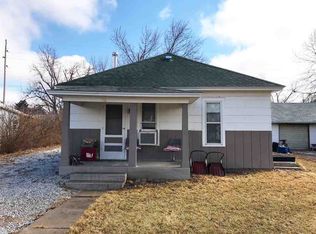 18 East St, Alma, NE 68920