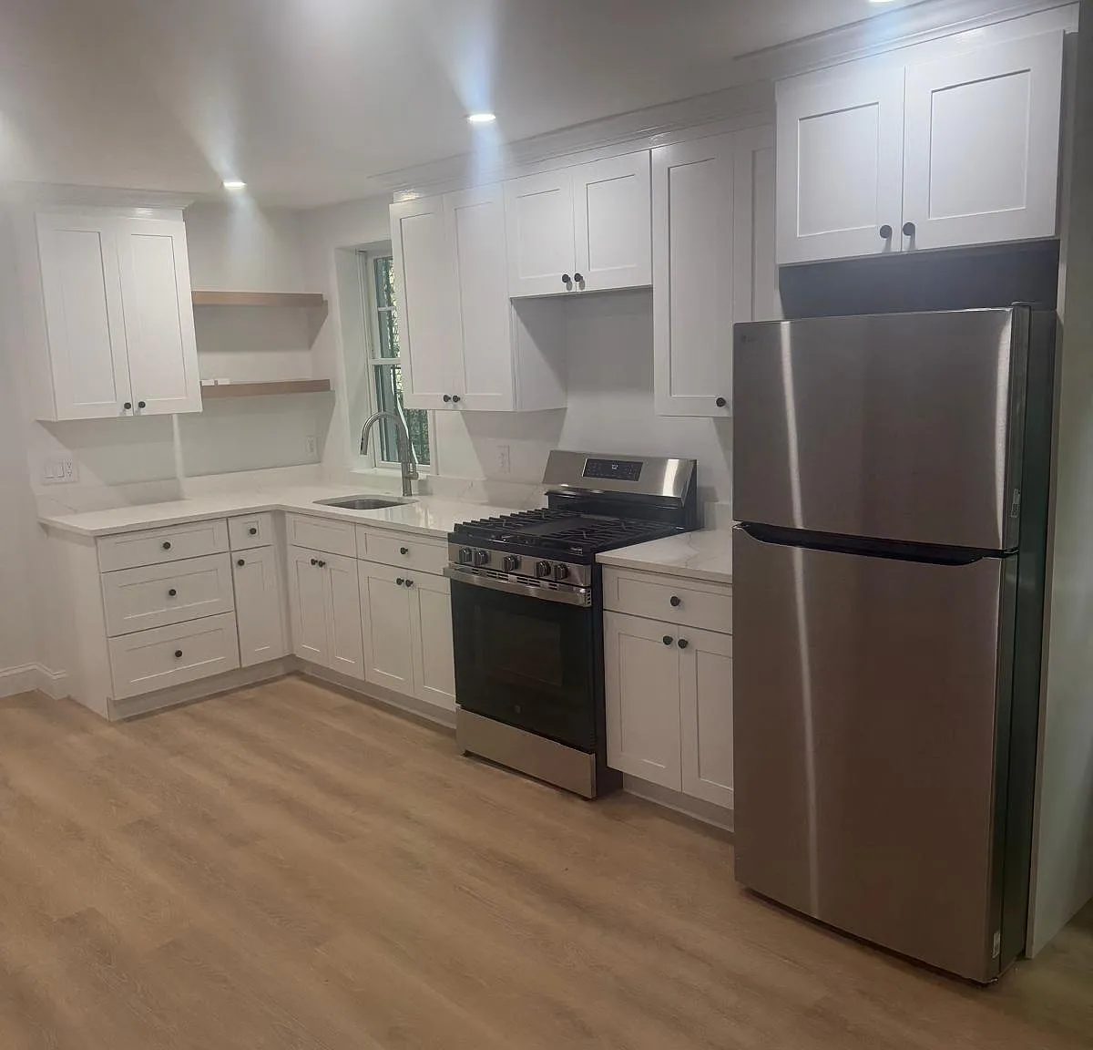 1 bed, $2,350 — Photo 1