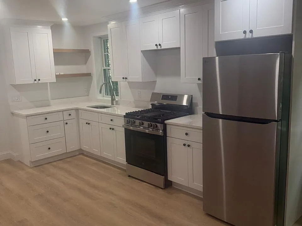 66 Buena Vista Ave #2