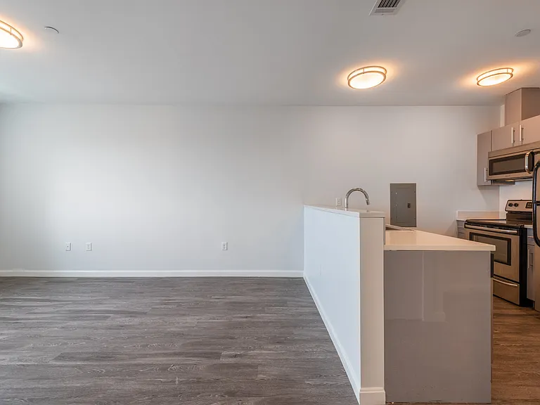 1505 Commonwealth Ave — Photo 25