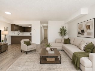 7090 133b St #103, Surrey, BC V3W8A4