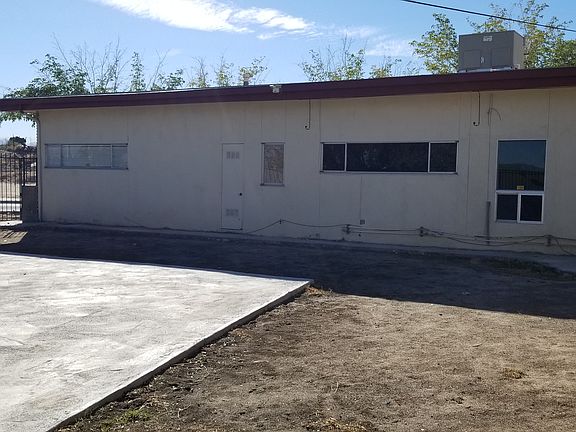 2nd image of 16241 Victor St