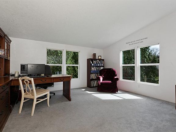 5th image of 15326 342nd Ave NE