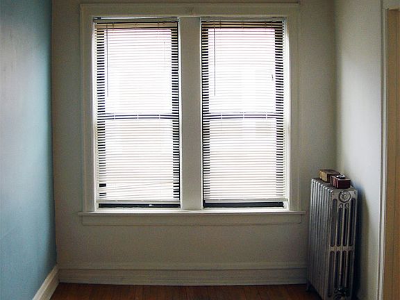 5th image of 1431 W Carmen Ave APT 3C