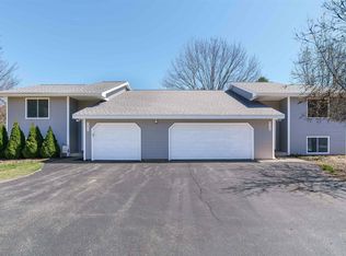 4398 & 4400 Manhattan W, Traverse City, MI 49685