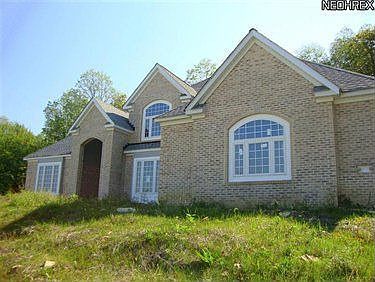 1st image of 8055 Daisy Hill Ct
