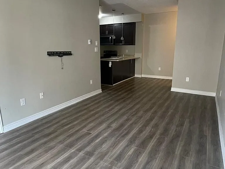 269 Georgian Dr #205 — Photo 5
