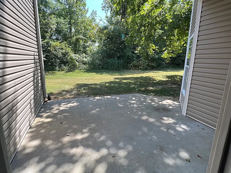 1814 Villa Dr — Photo 32
