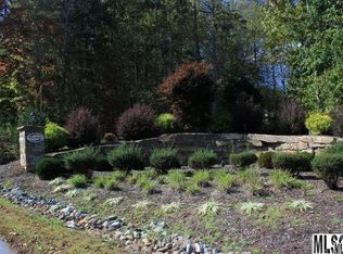 38 N Ridge Dr, Lenoir, NC 28645