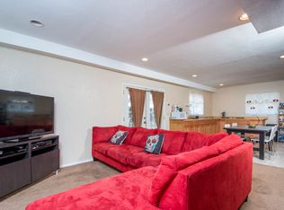 7331 Caldus Ave, Van Nuys, CA 91406