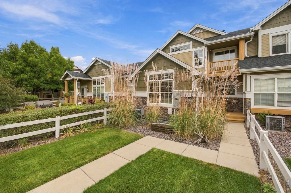 114 Bayside Cir