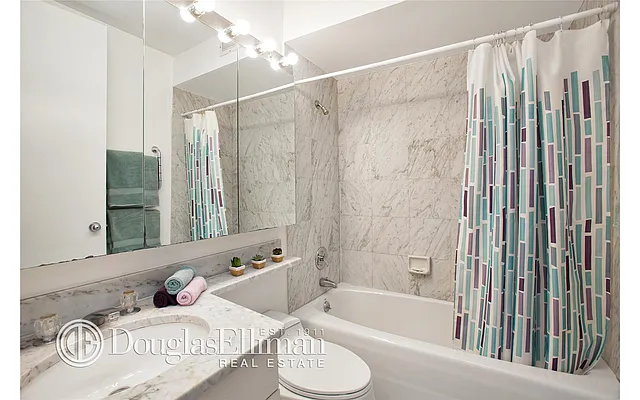 Rented by Douglas Elliman | media 32