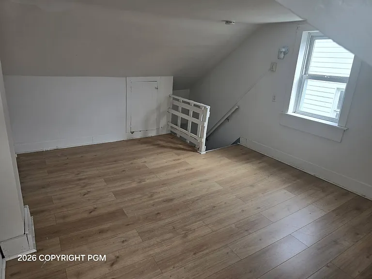 231 S Hickory St — Photo 10
