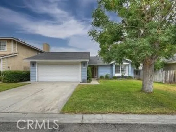 28679 Strathmore Rd, Highland, CA 92346