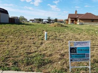 109 Park Hts, Poth, TX 78147