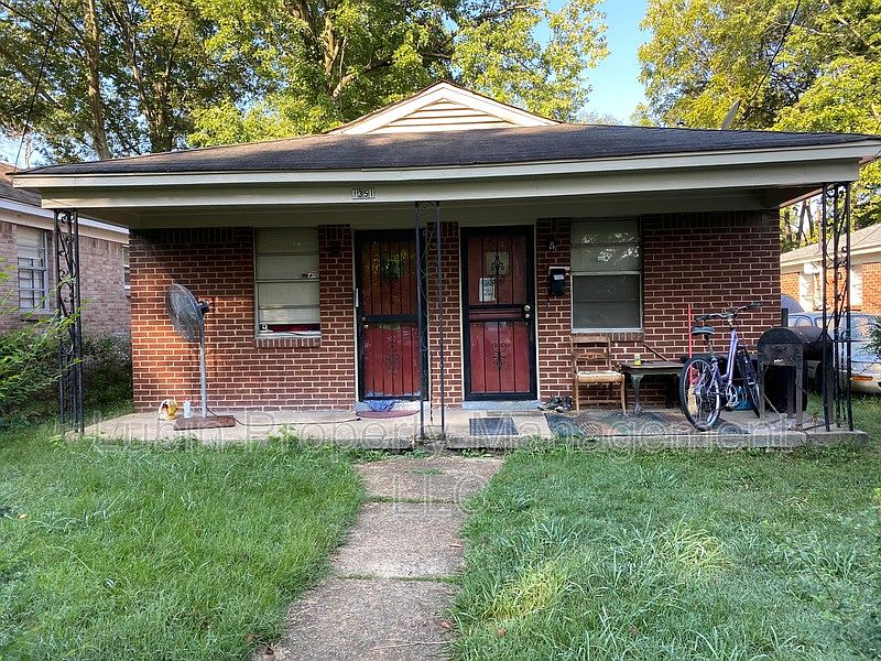 1st image of 1351 Fairfax St #1351