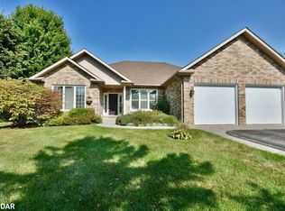 12 Willow Bay Dr, Springwater, ON L9X0R2