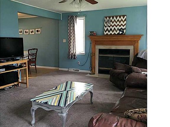 2nd image of 270 Stevenson Blvd