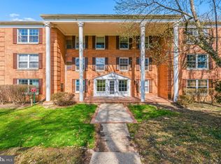 The Colonies At Mclean C, Mc Lean, VA 22102