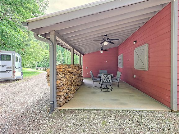 110th image of 3622 Sandy Ford Rd