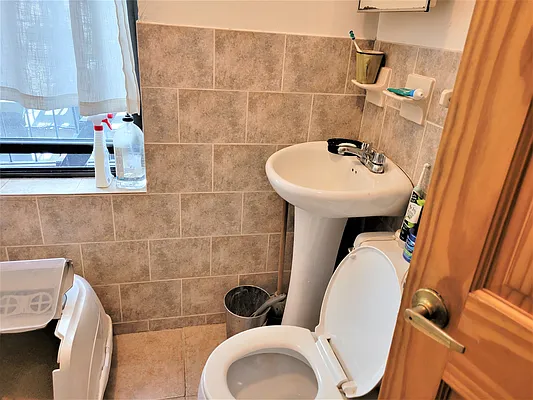 Rented by Virtual Real Estate | media 30