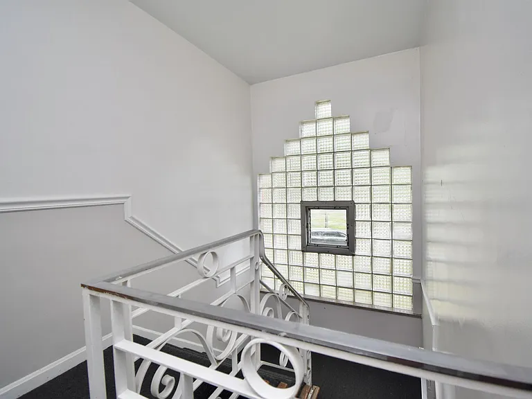 6142 Dryden Ave #4 — Photo 23