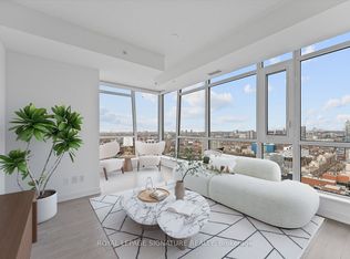 Studio On Richmond, Toronto, ON M5V 0H4