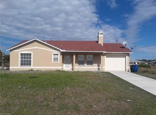 4724 24th St SW, Lehigh Acres, FL 33973