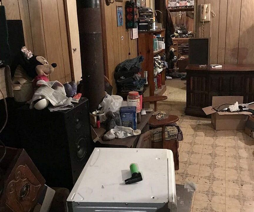 2nd image of 6218 Viar Rd