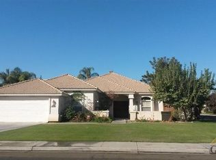 907 Sioux Creek Dr, Bakersfield, CA 93312