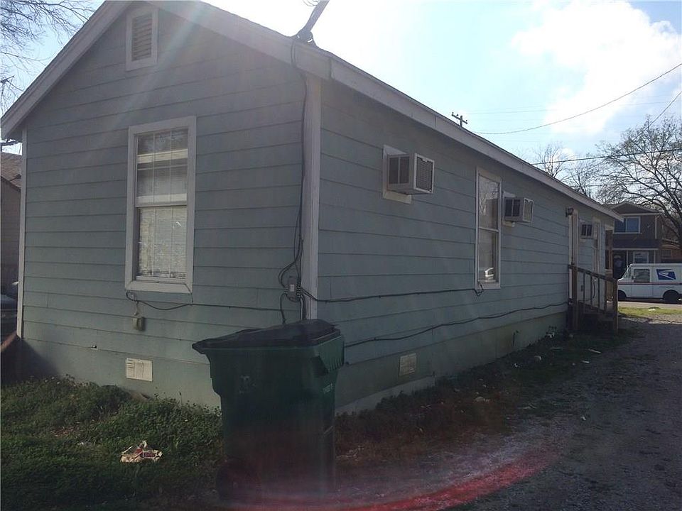 2nd image of 704 S Tennessee St