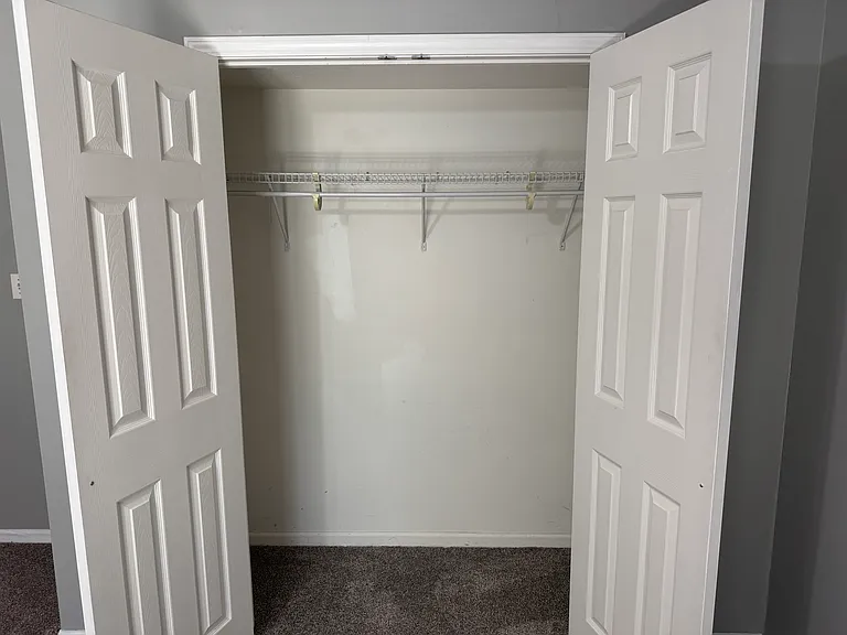 1125 Newfoundland Dr — Photo 10