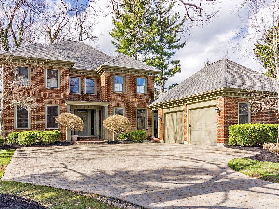 1st image of 744 Park Ave