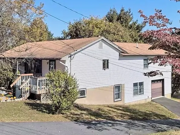 86 Rosman Rd, Thiells, NY 10984