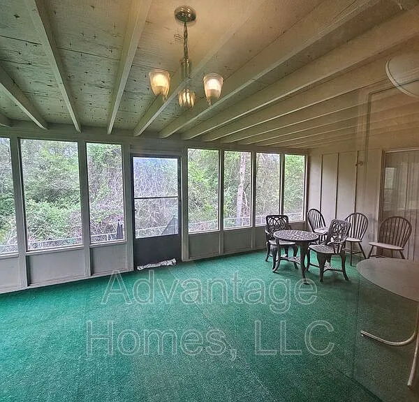 3212 N 68th St #KS 66109 — Photo 4
