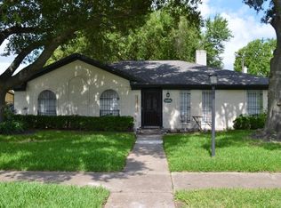 7706 Eichler Dr, Houston, TX 77036