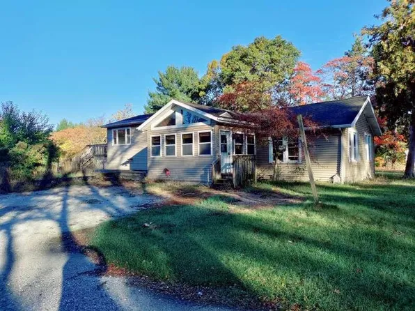 3705 S Dangl Rd, Muskegon, MI 49444